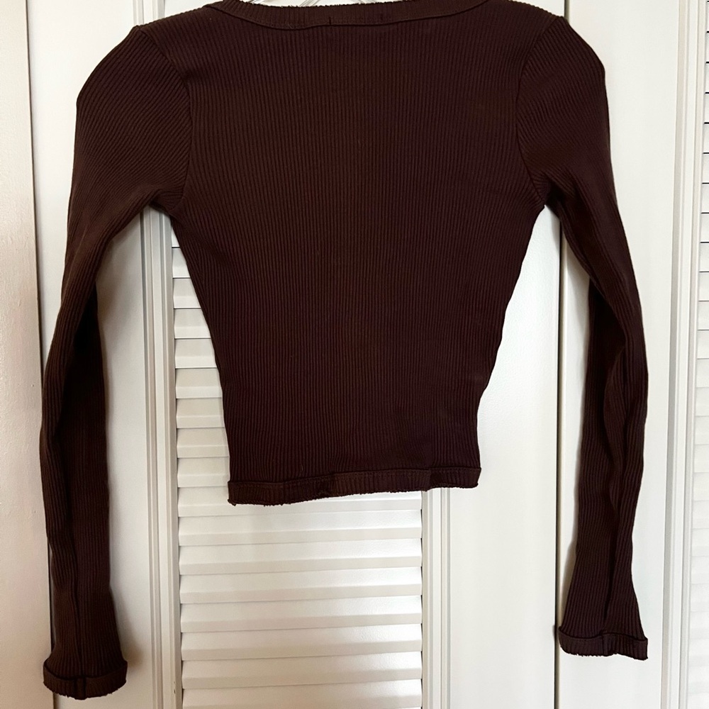 Brown Ribbed Long Sleeve Crop Top - Picture 2 of 2